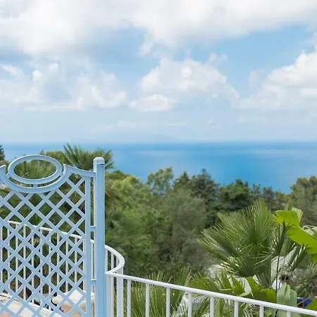 Capri Blue “le Tre Monelle”